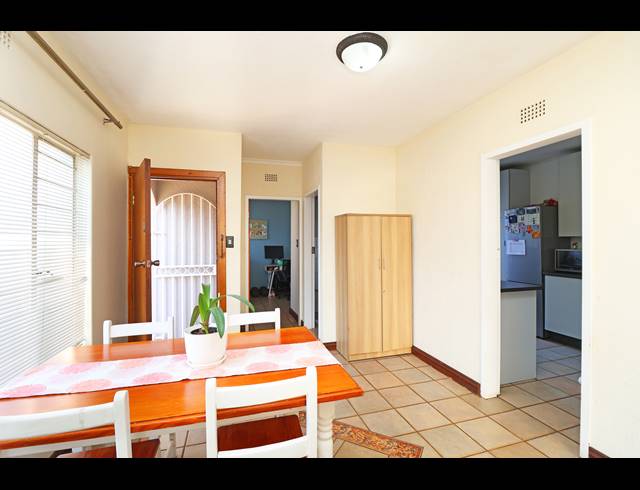 3 BEDROOM TOWNHOUSE FOR SALE IN FAIRLAND